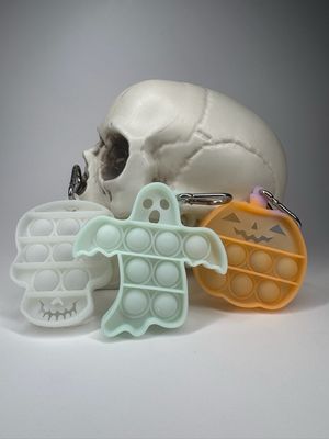 Pop It Keychains (GLOW IN THE DARK!)