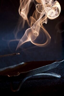 ENCENS ET HUILE