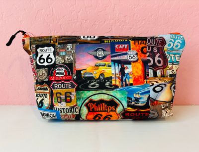 Route 66 w/zipper pull (large)