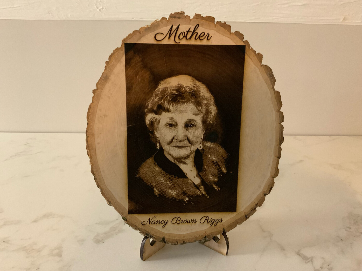 Photo Engrave On Round Wood Slice