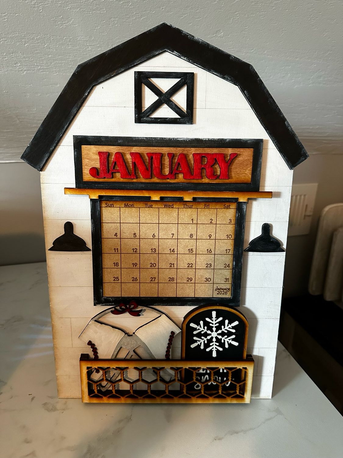 Interchangeable calendar with (12 decor inserts and calendar facing)