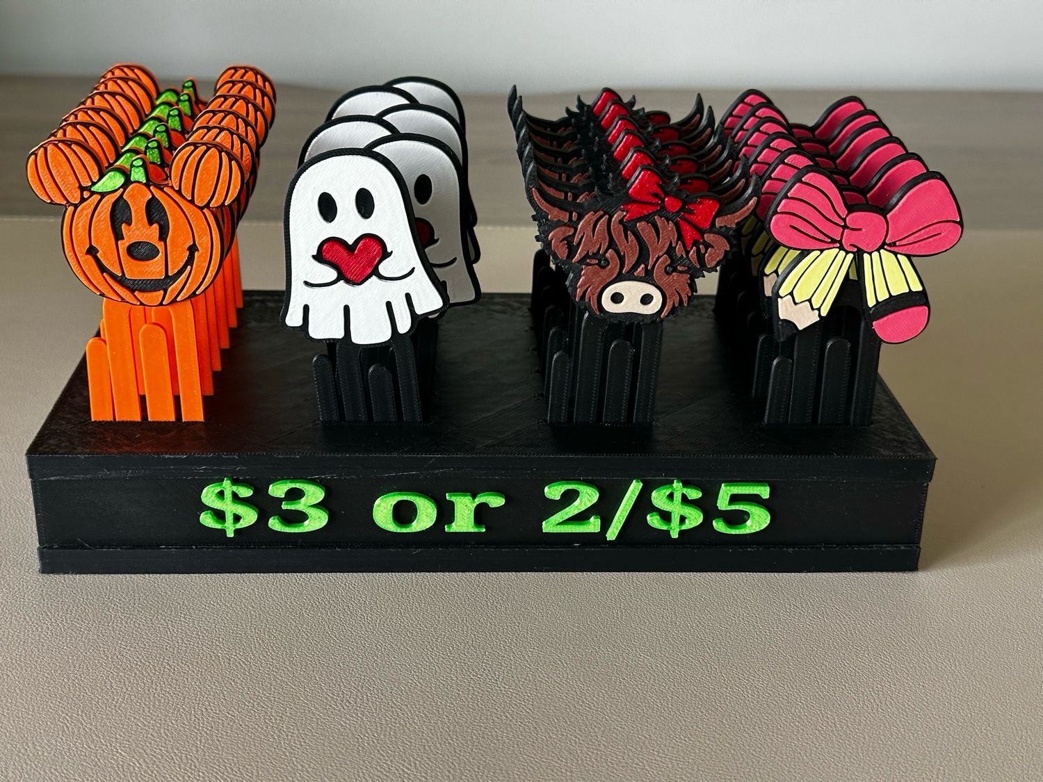 Paper clip designs or book mark