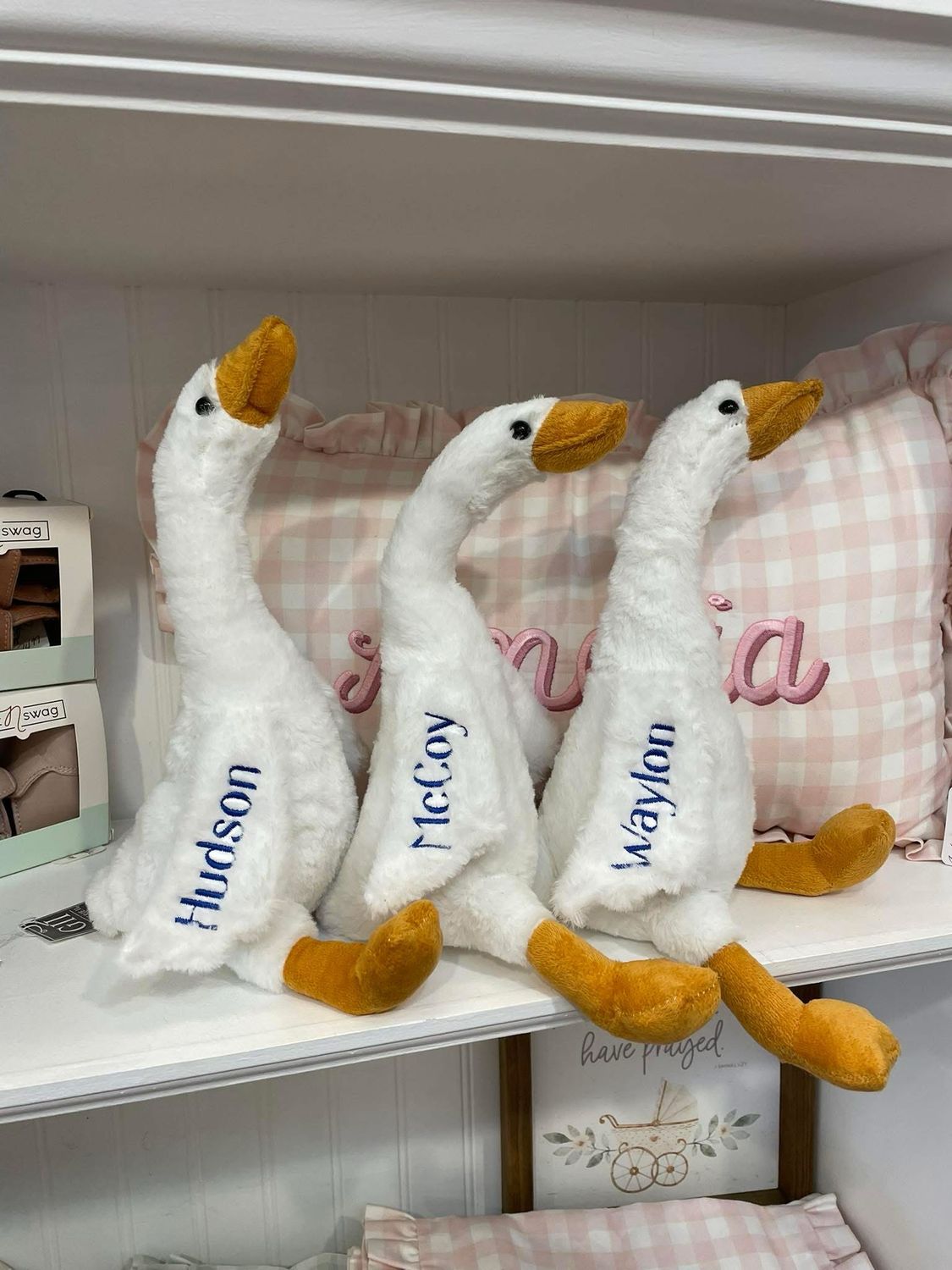 Goose plushie customized with name