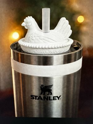 3d printed hen on a nest straw buddy