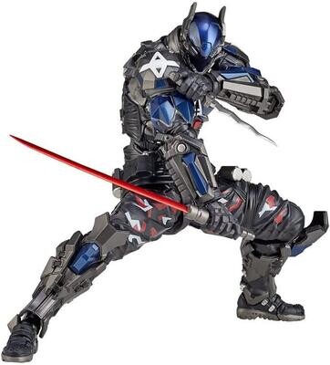 Batman: Arkham Knight Amazing Yamaguchi Revoltech No.24 Arkham Knight