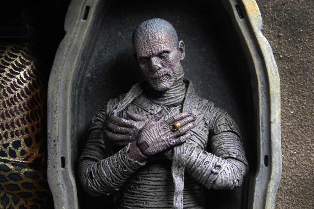 Mummy Universal Monsters Ultimate