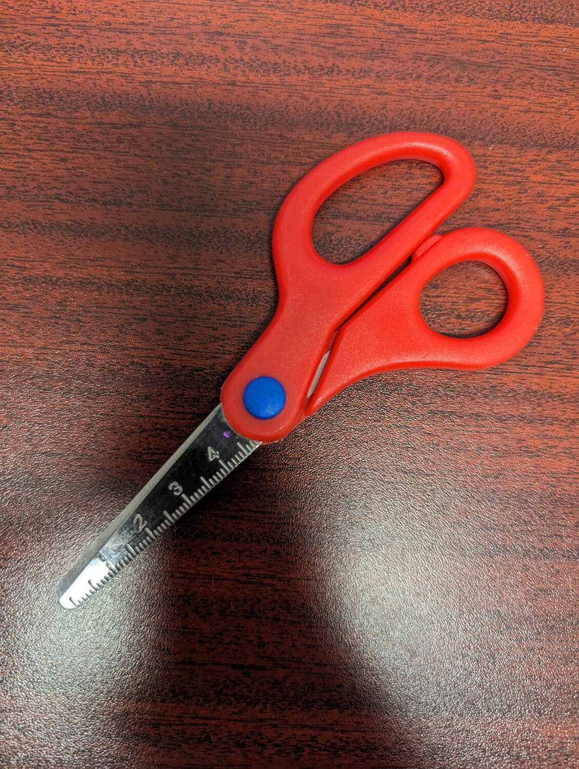 Ciseau gradue a bout rond 5&#39;&#39; (I2-3)