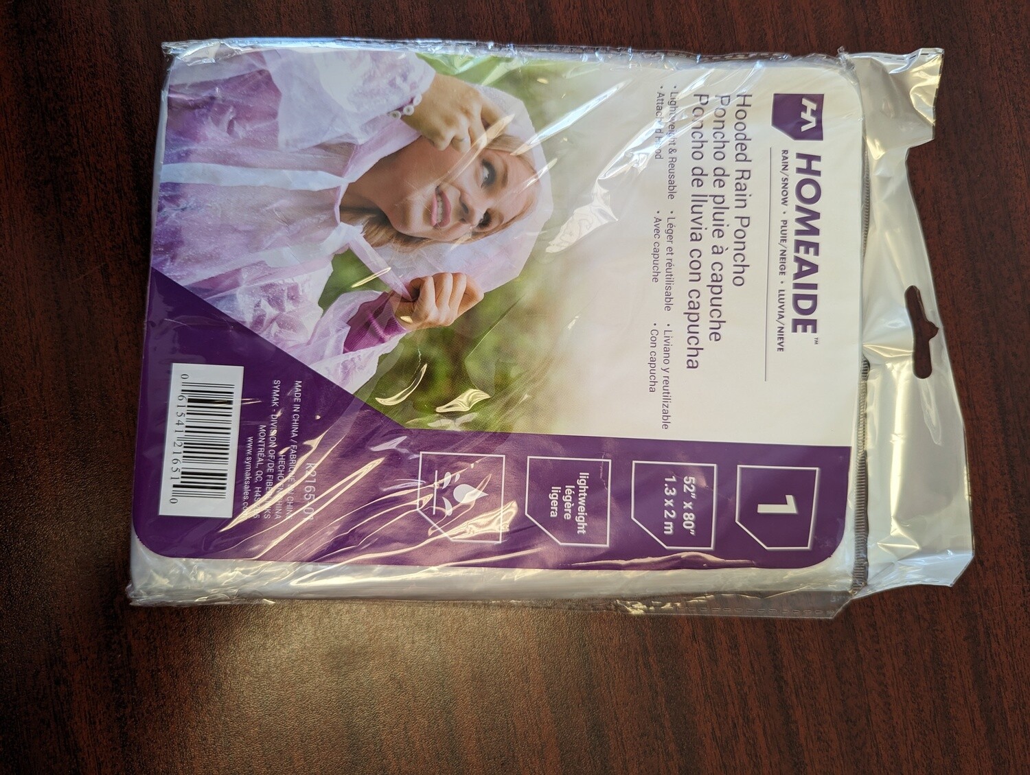 PONCHO DE PLUIE A CAPUCHE TRANPARENT 52 X 80(E4-4)