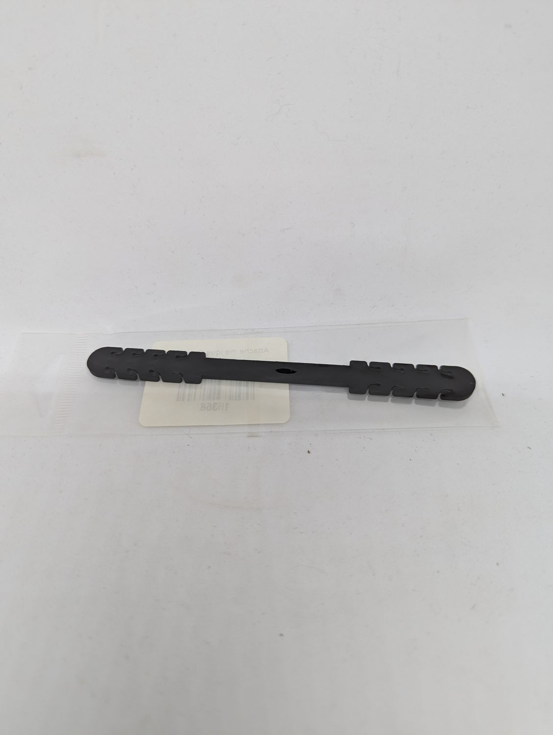 ATTACHE NOIR MASQUE (E10-7)