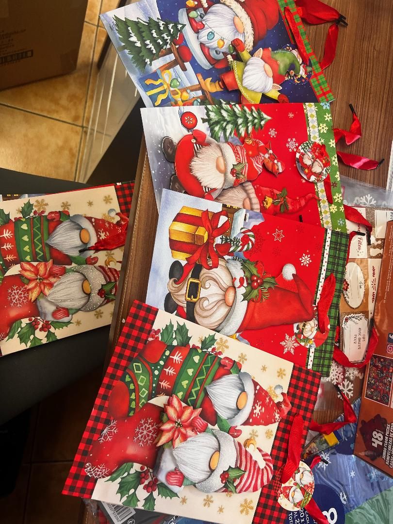 SAC CADEAU MOYEN GNOME 3D