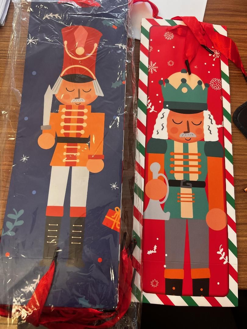 SAC CADEAU VIN ASST  CASSE-NOISETTE(F6)