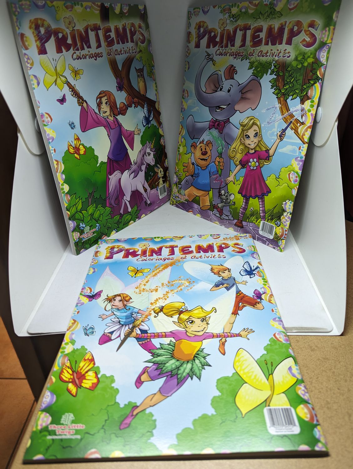 LIVRE A COLORIER ET ACTIVITÉS DE PRINTEMPS 64 PGS(A6-5)