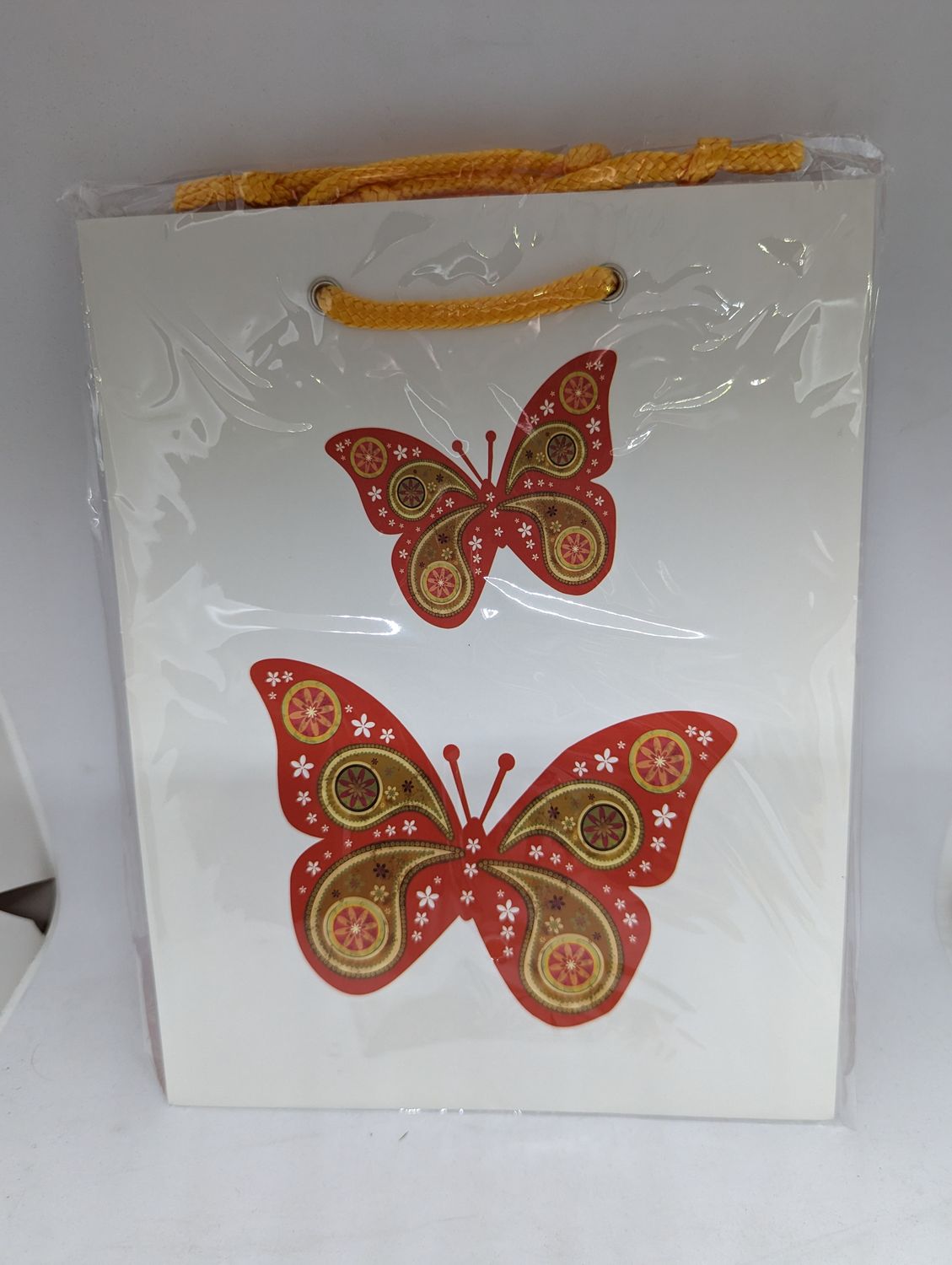 SC CADEAU MOYEN PAPILLONS (D3-1) 17.5CM X 23CM
