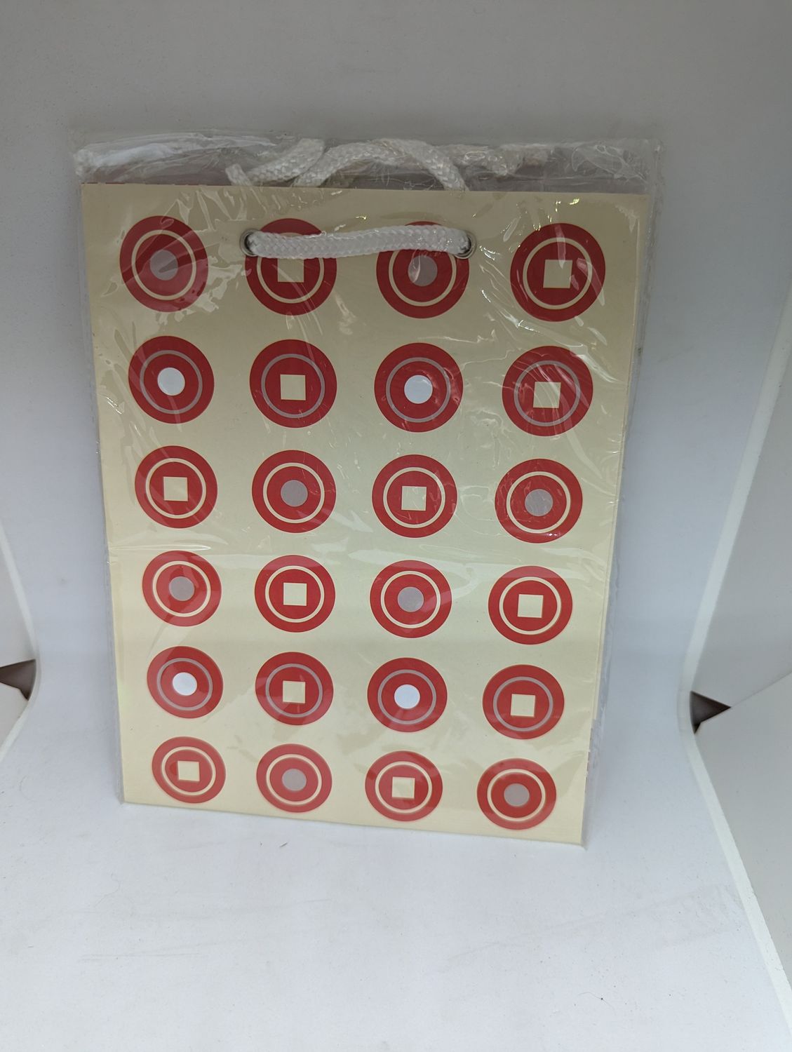 SAC CADEAU MOYEM  POINT ORANGE 17.5CM X 23CM (D3-)