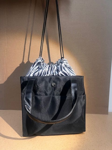 SAC A LUNCH AIMANTÉE AVEC INTERIEUR ATTACHABLE