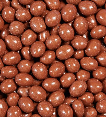 POP CUP AMANDES ENROBÉE CHOCOLAT 6 X110 GR(6 X110 GR) (3.54 UNITÉ)