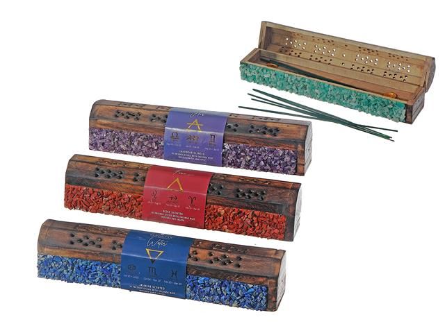 BOÎTE EN BOIS ÉLÉMENTAIRE AVEC 10 BÂTONNETS D’ENCENS