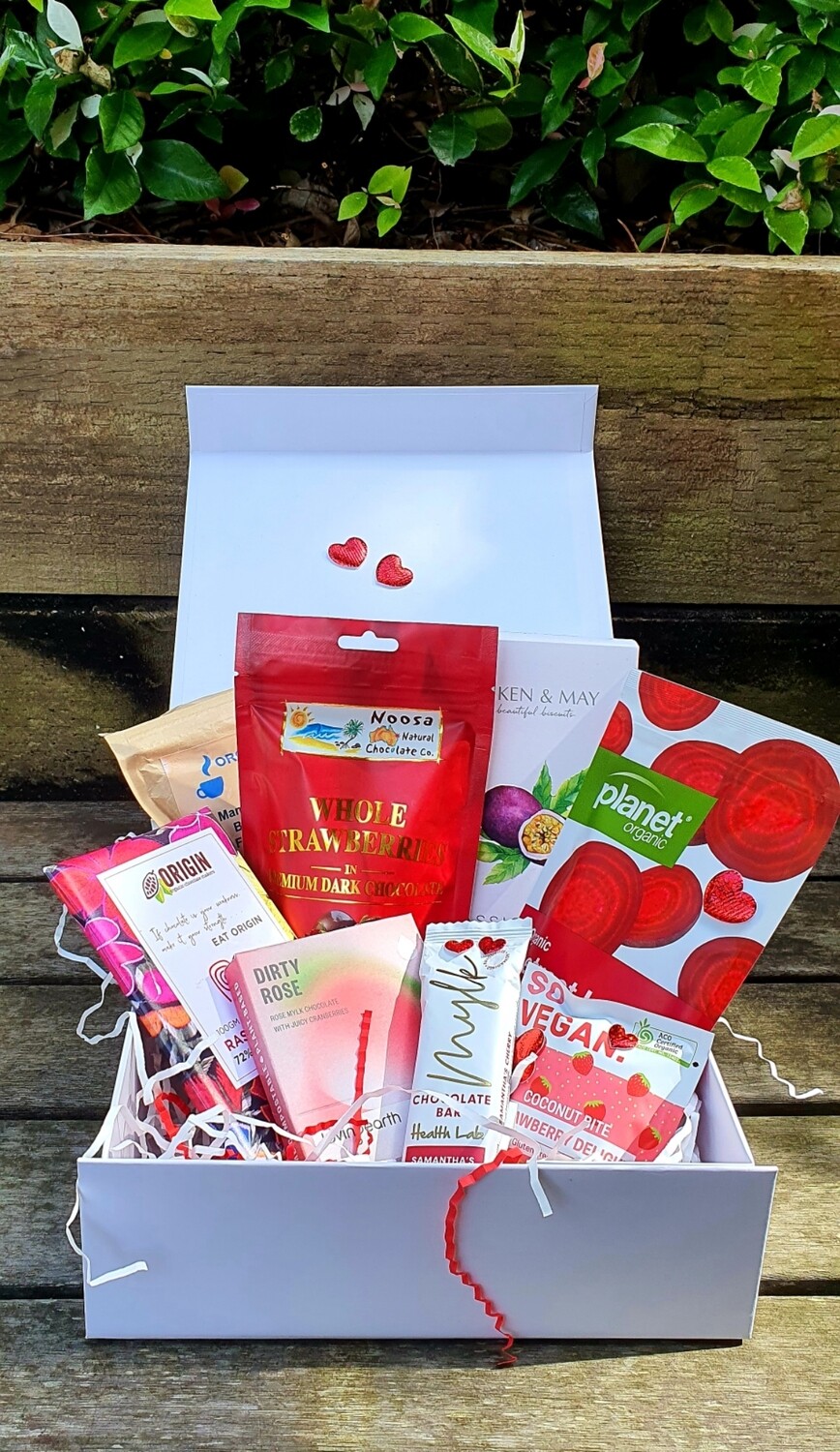 Valentine&#39;s Day Gift Hamper for Her