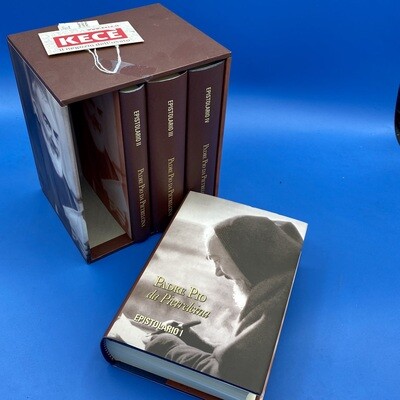 Cofanetto dell'Epistolario di Padre Pio da Pietrelcina (4 volumi).