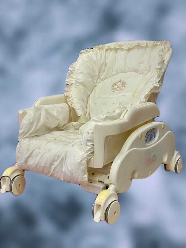 Dondolino elettrico Baby Land