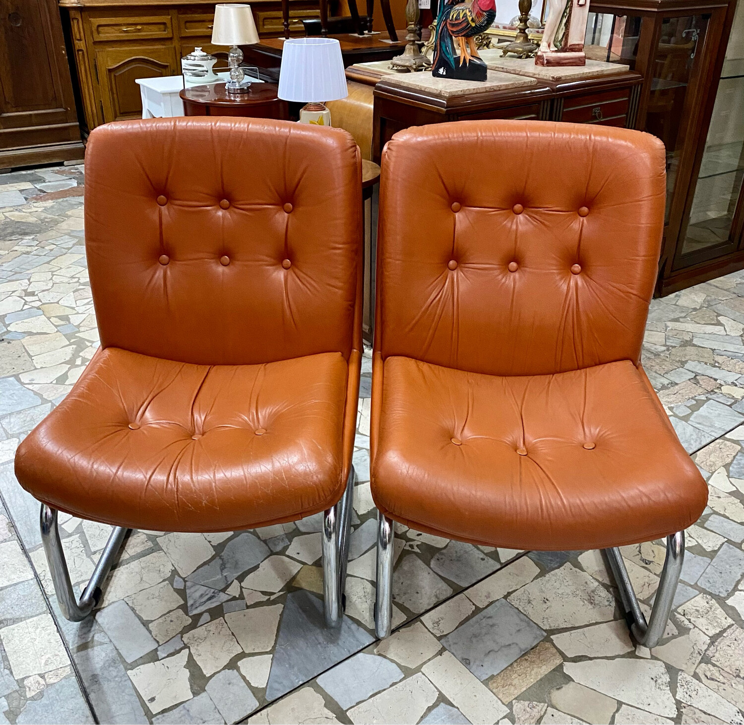 Coppia poltrone in pelle