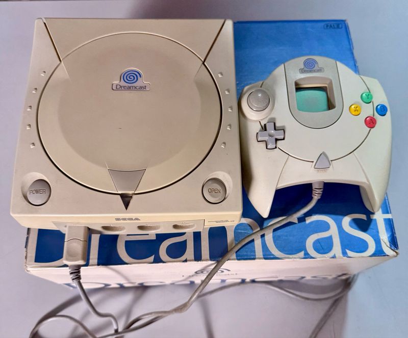 Console Sega Dreamcast HKT-3030