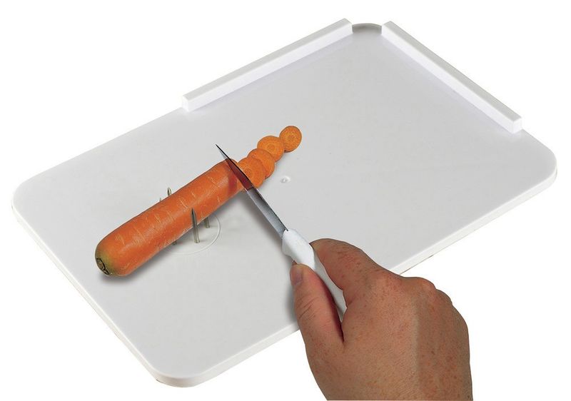 Kitchen Spread Board with Spikes