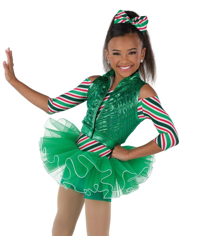 COSTUME: Wed. • 4:0pm • Annete •Level 1 • Hip Hop