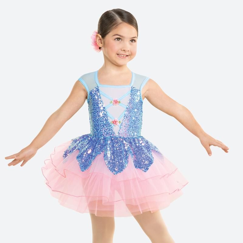 COSTUME: Thursday • 4:00pm •Simone• Ballet/Tap•LP