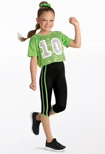 COSTUME: Wed. • 5:00pm • Simone •Level 1 • Hip Hop Tumble
