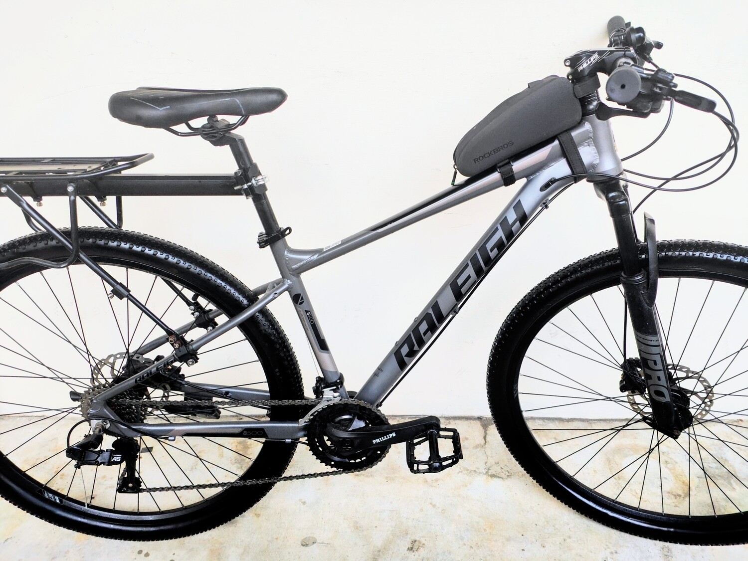 29&quot; Raleigh 27-Spd Mountain Bike/Bicycle with Hydraulic Brakes, suitable for food delivery