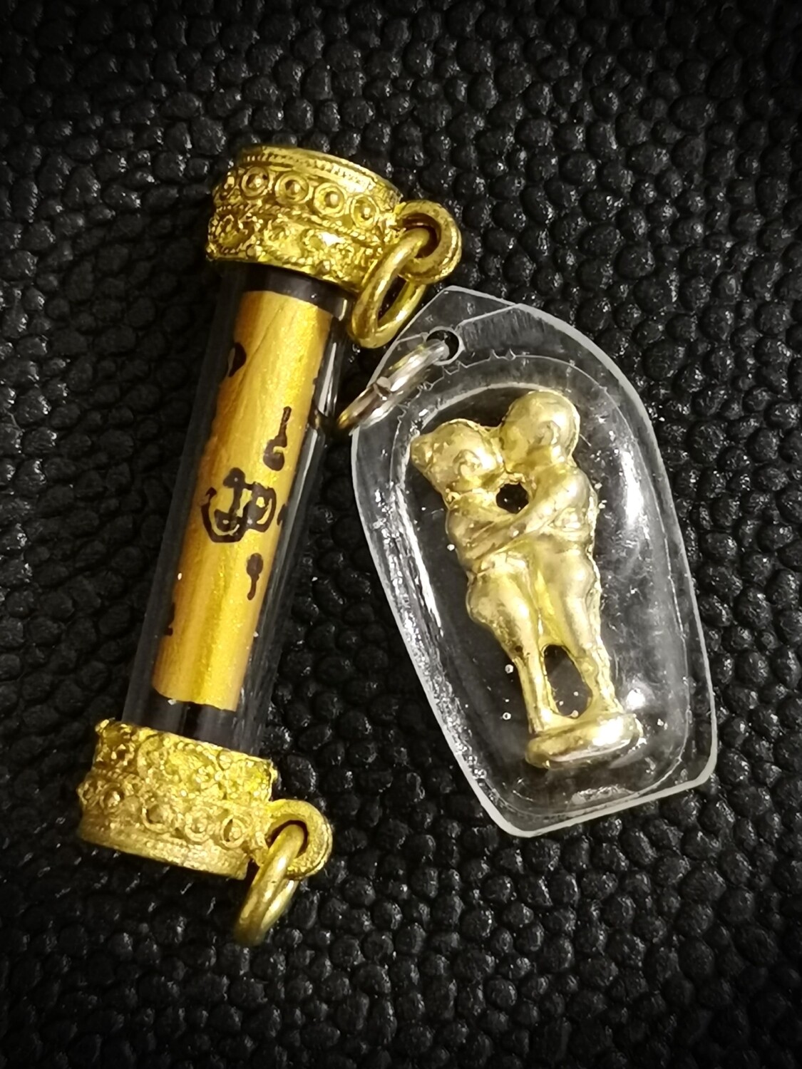 LP Ler Takrud Jindamanee 钱多多+ Kruba Krissana Golden Inn Khoo (Mainstream Powerful Bundle D) 👍