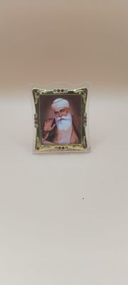 Shri Guru Nanak Ji Car Photo