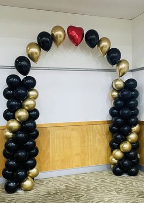 Helium Arch with Columns