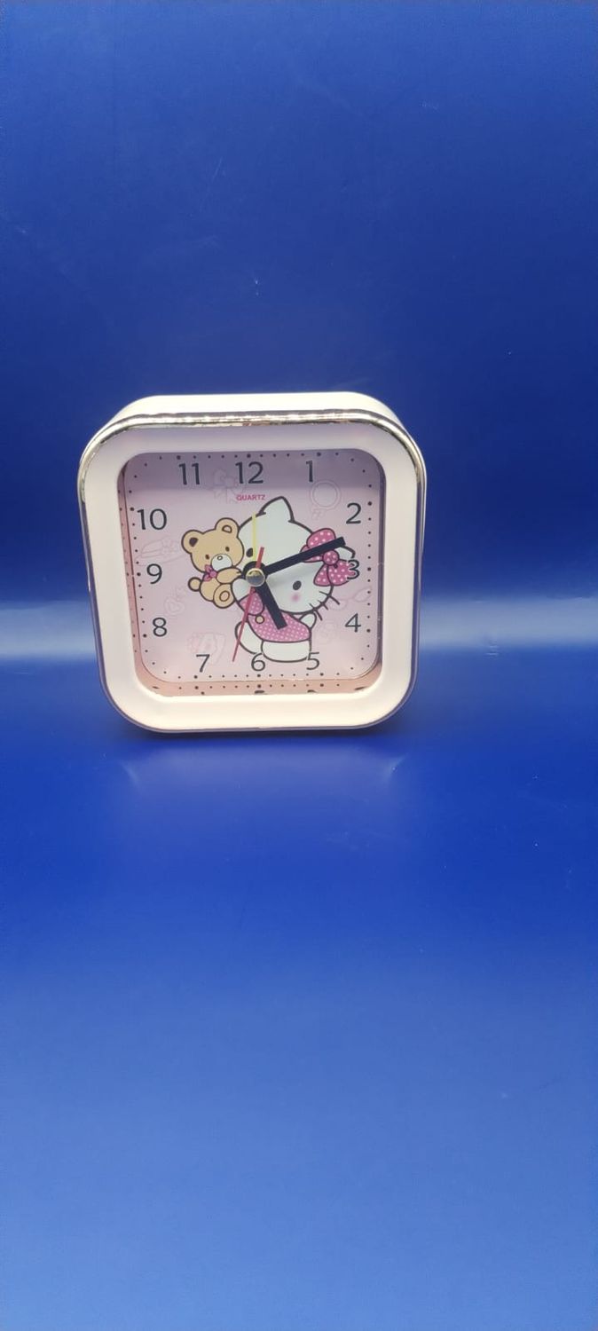 Hello Kitty Battery Clock