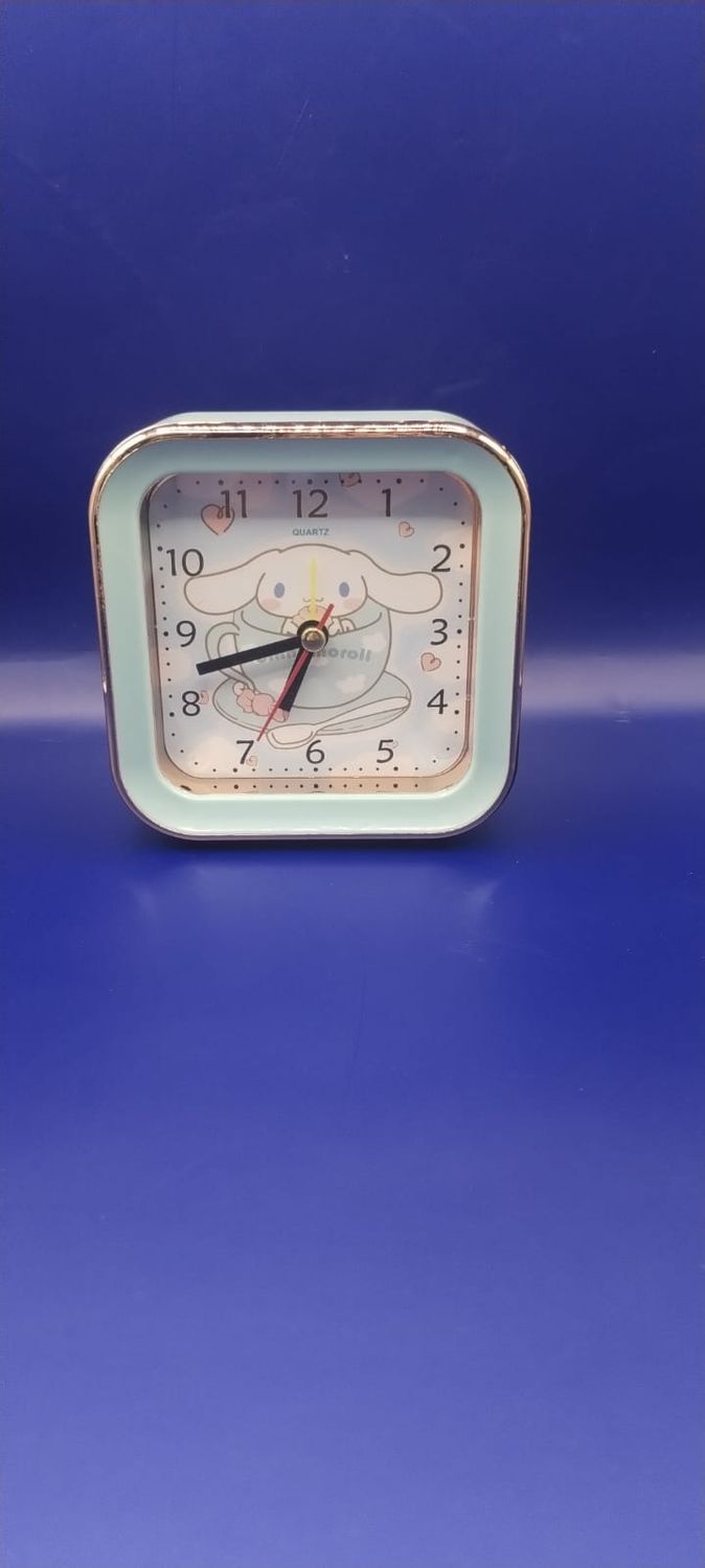 Cinnamoroll Battery Clock