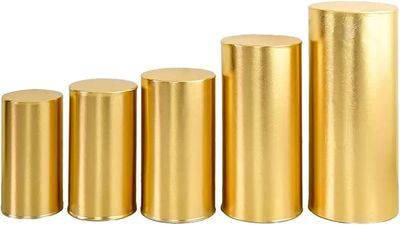 Plinths cover gold