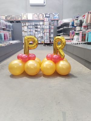 Letter Crown Balloons Stand