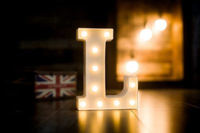 White LED Marquee Light – Letter L