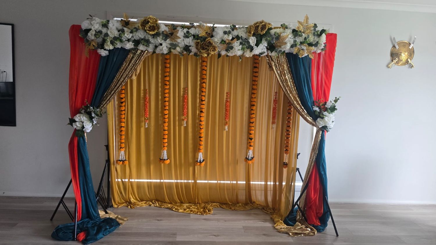 Traditional Backdrop Decoration