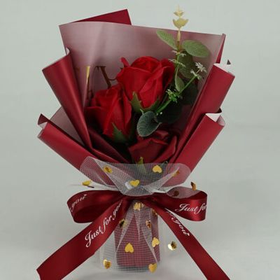 Rose Arrangement W/Box 26CM