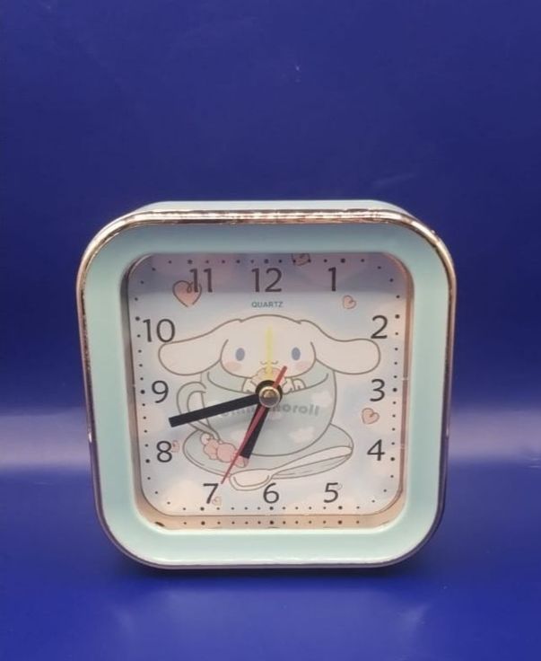 Cinnamoroll Battery Clock
