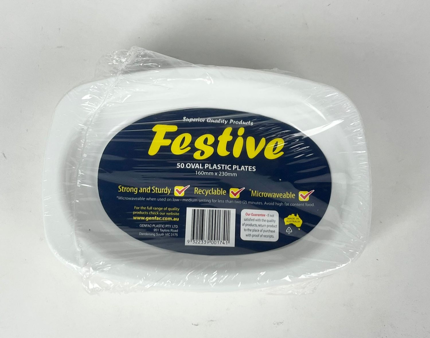 Festive Oval Plastic Plates – 50 Pack (160mm x 230mm)