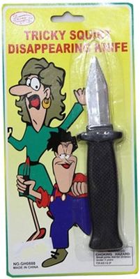 Tricky Squirt Disappearing Knife