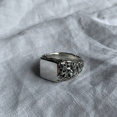 Decay signet