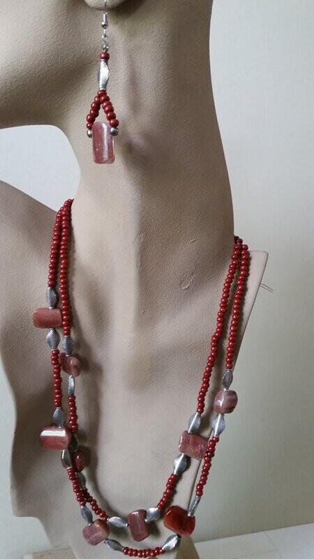 Double Strand Agate Necklace and Earring Set