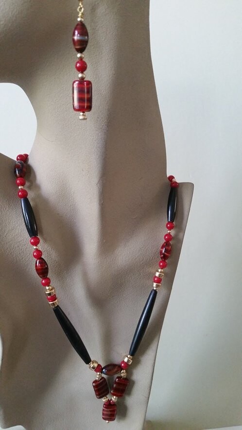 Black Horn and Red Marble Necklace and Earring Set