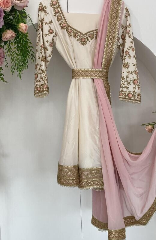 Areeya Anarkali - Off White/Pink