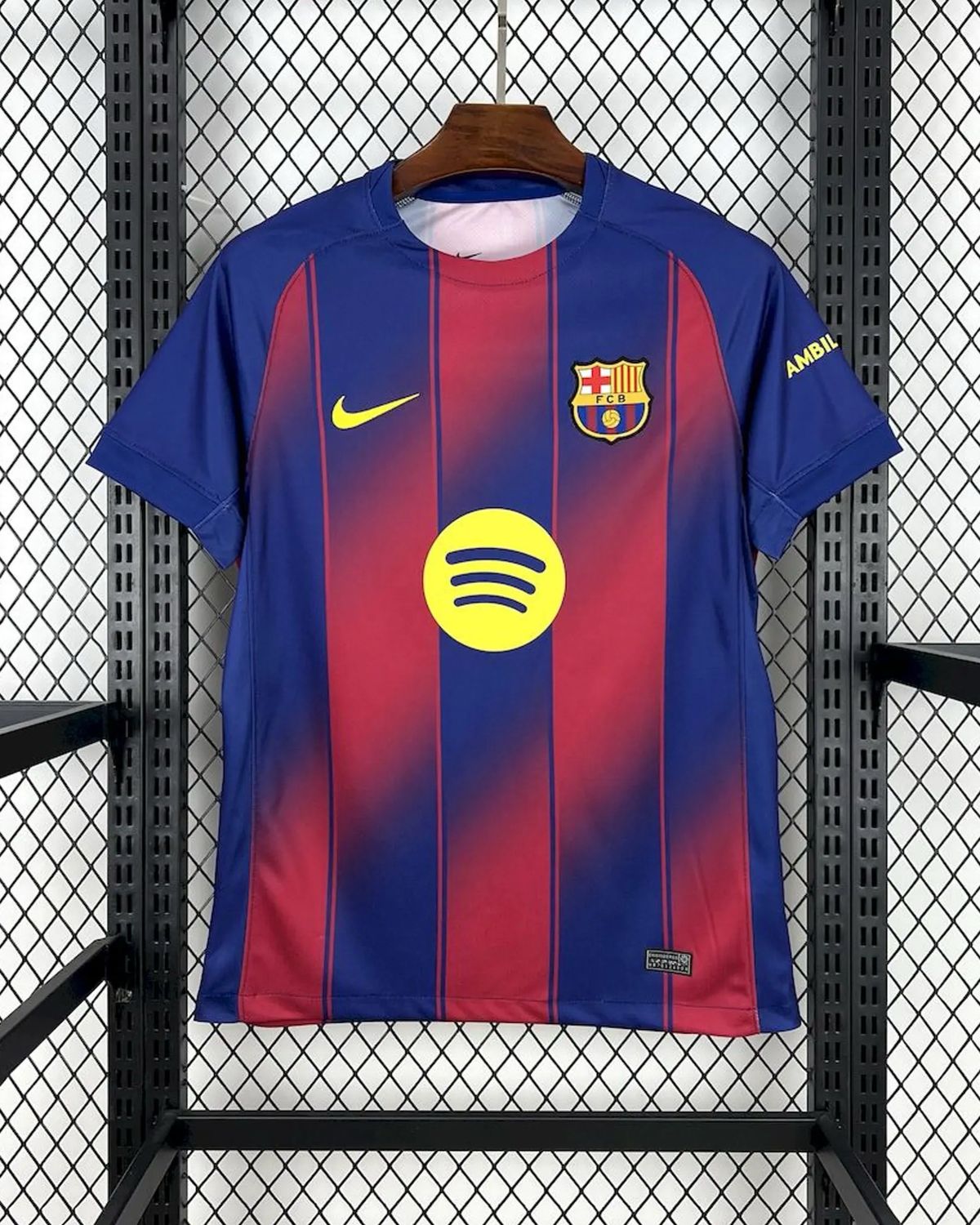 Barcelona Home                25/26