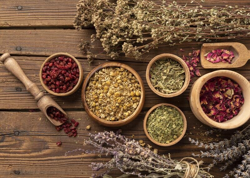 Dried Herbs and Flowers 30g to 50g